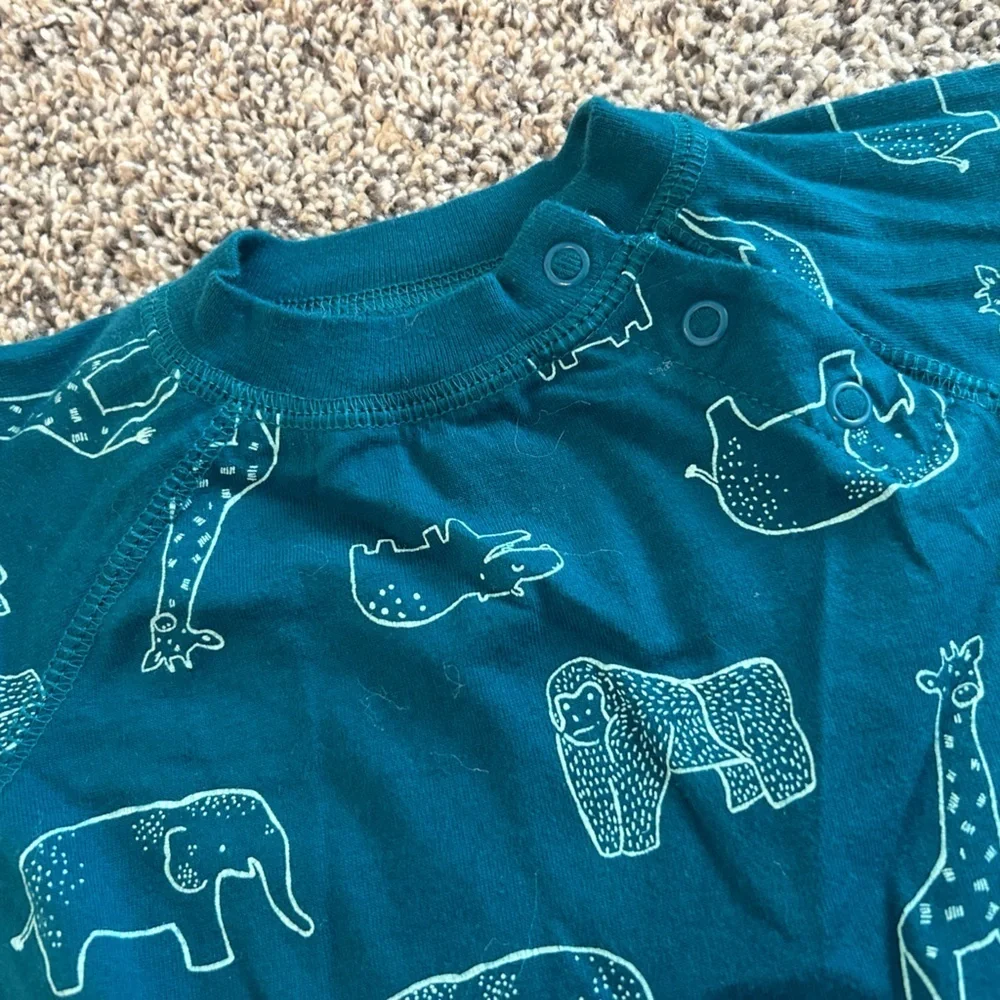 EUC Carter's Baby Boys' Safari Long Sleeve Jumpsuit